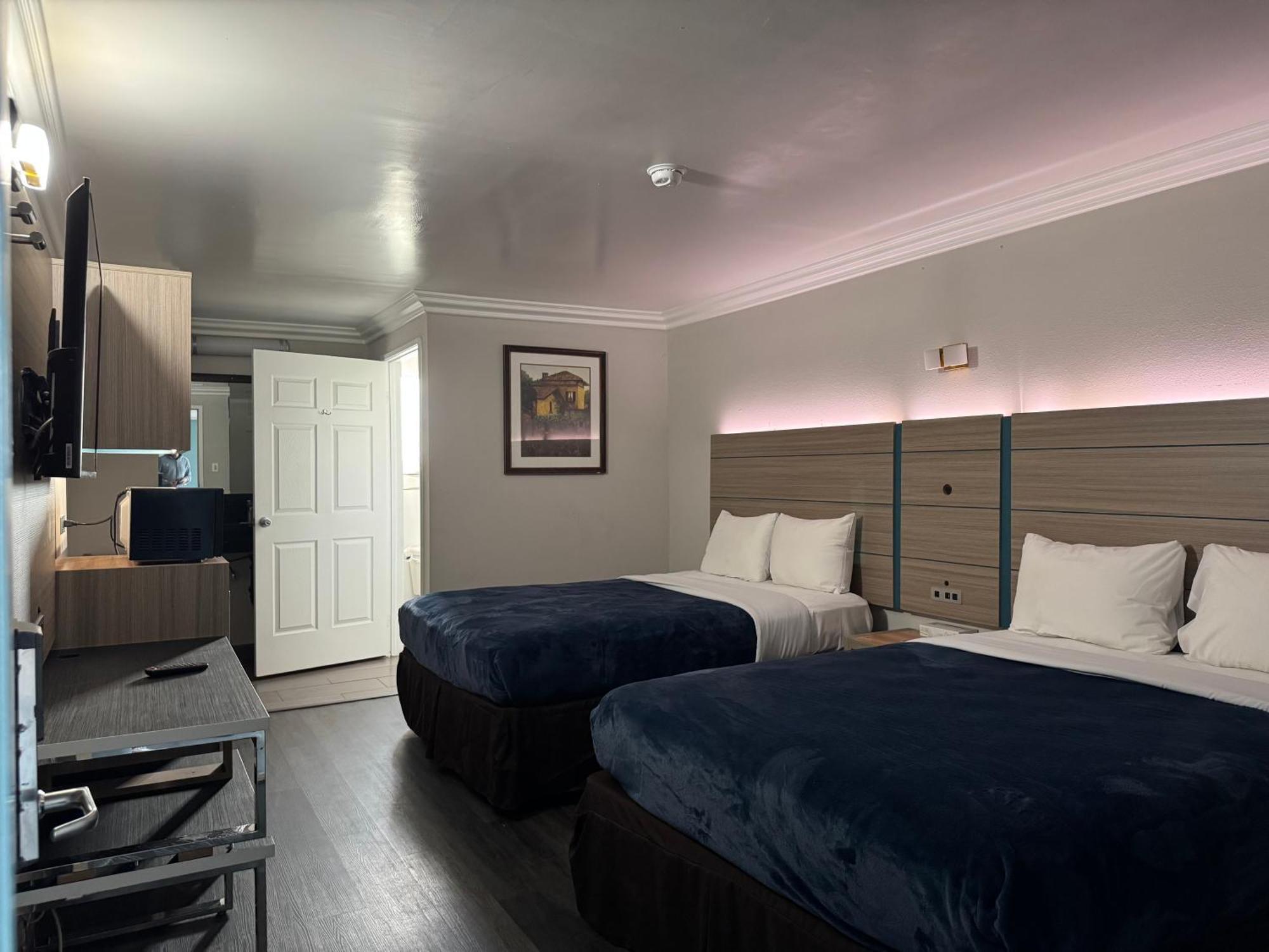 Rodeway Inn Вентура Экстерьер фото